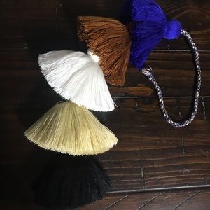 Nena & Co. Moment Tassel